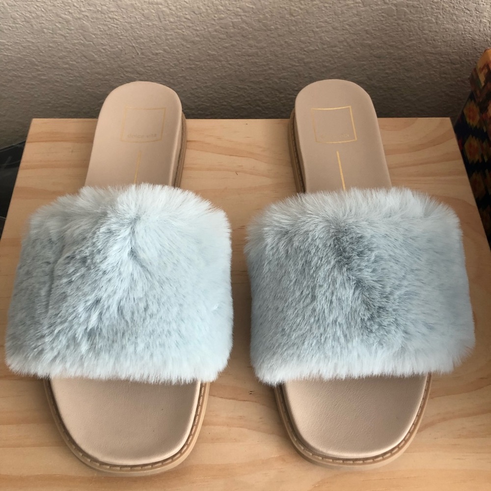 Dolce Vita fur slides